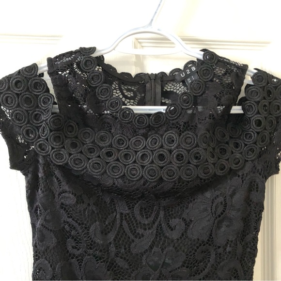 Dress - Picture 2 of 4